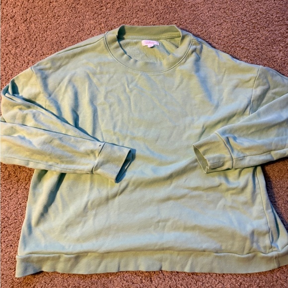 Green Colsie Pullover - Picture 1 of 6
